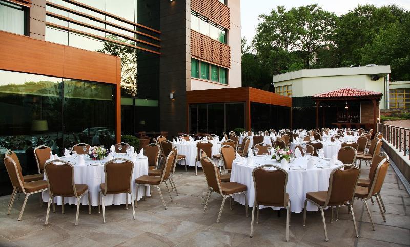 Ramada By Wyndham Bursa Cekirge Thermal & Spa Zewnętrze zdjęcie