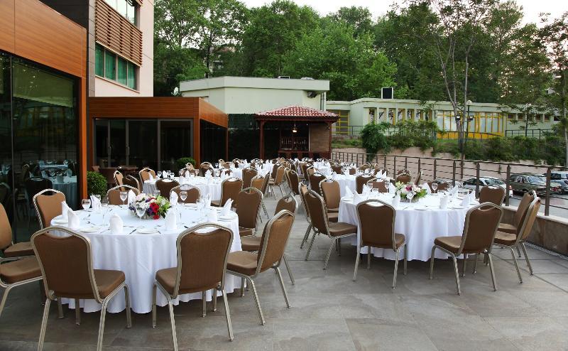 Ramada By Wyndham Bursa Cekirge Thermal & Spa Zewnętrze zdjęcie